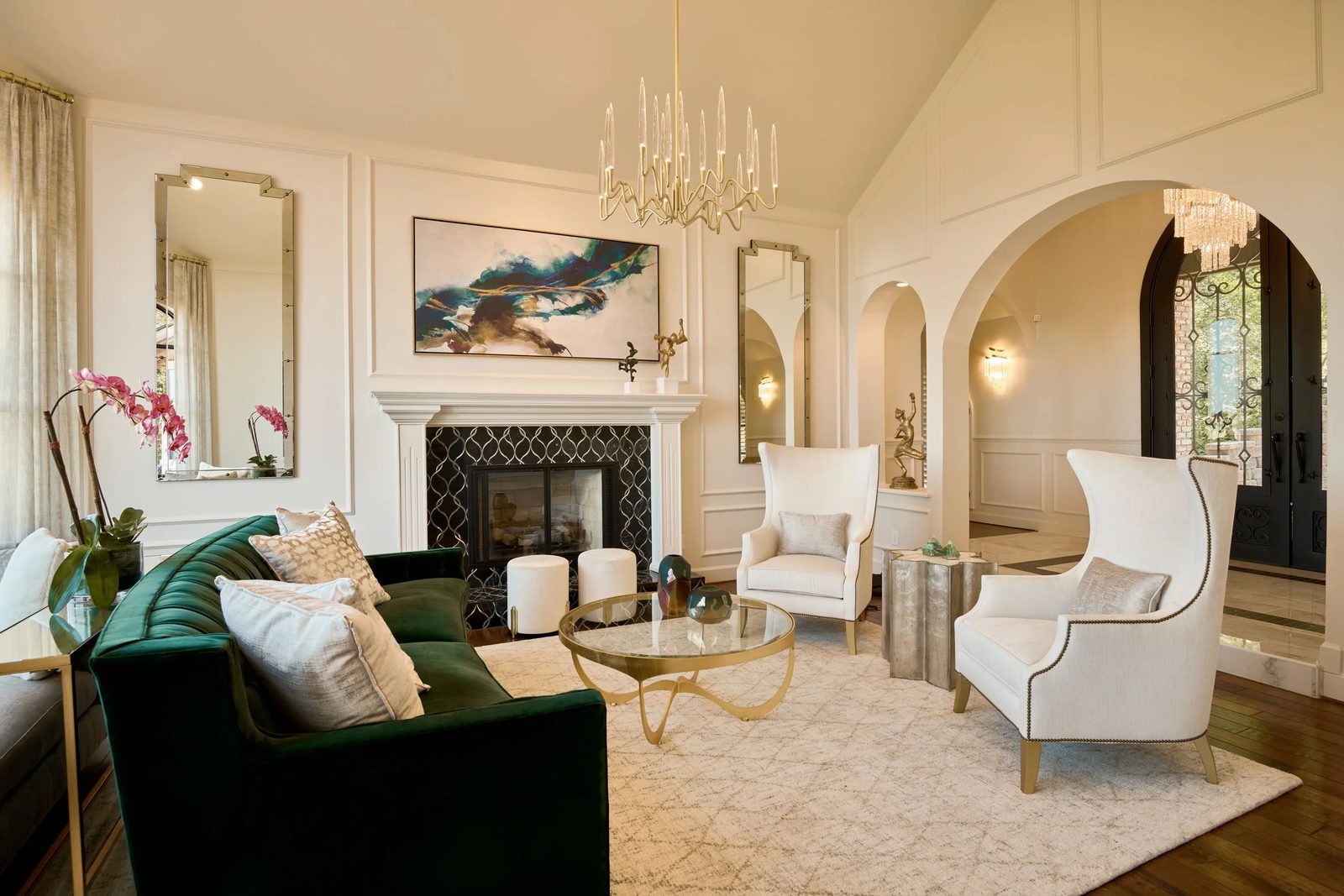 Interior by Raashi Design